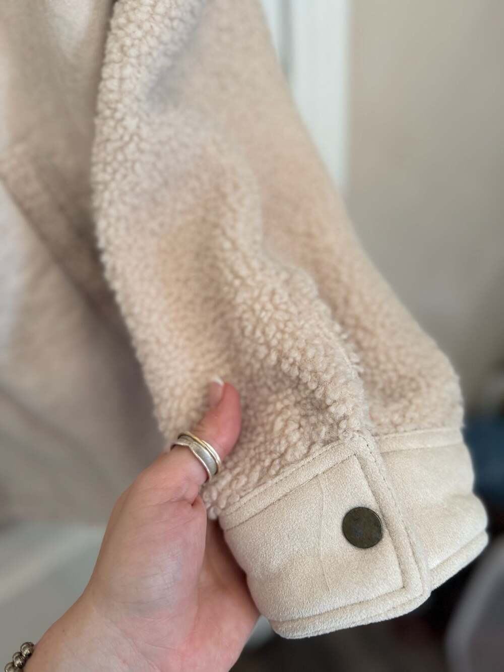 12th Tribe Sherpa Suede Faux Fur Button Down Shacket Jacket Cream Small - Picture 8 of 10